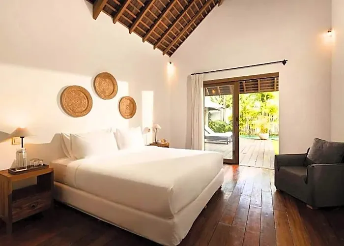 Palm 3 Bedroom Private Pool W/ Garden View Ir41 Villa Kerobokan